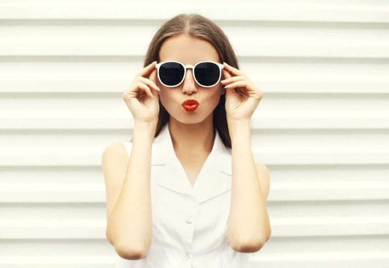 Flying Solo: Why You Should Be Proud of Being Single